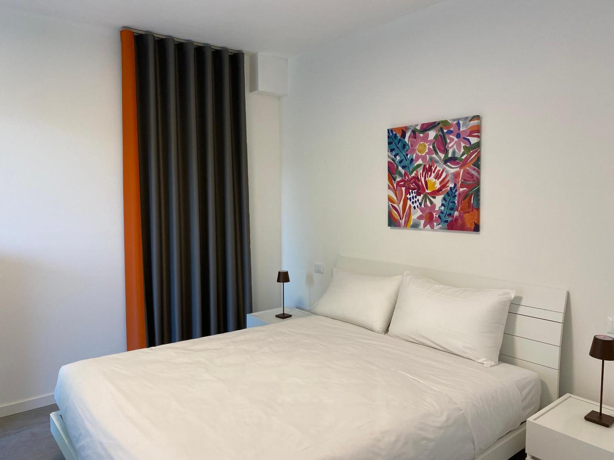 Sirmio Apartments - Darsena Stay Сирмионе Екстериор снимка