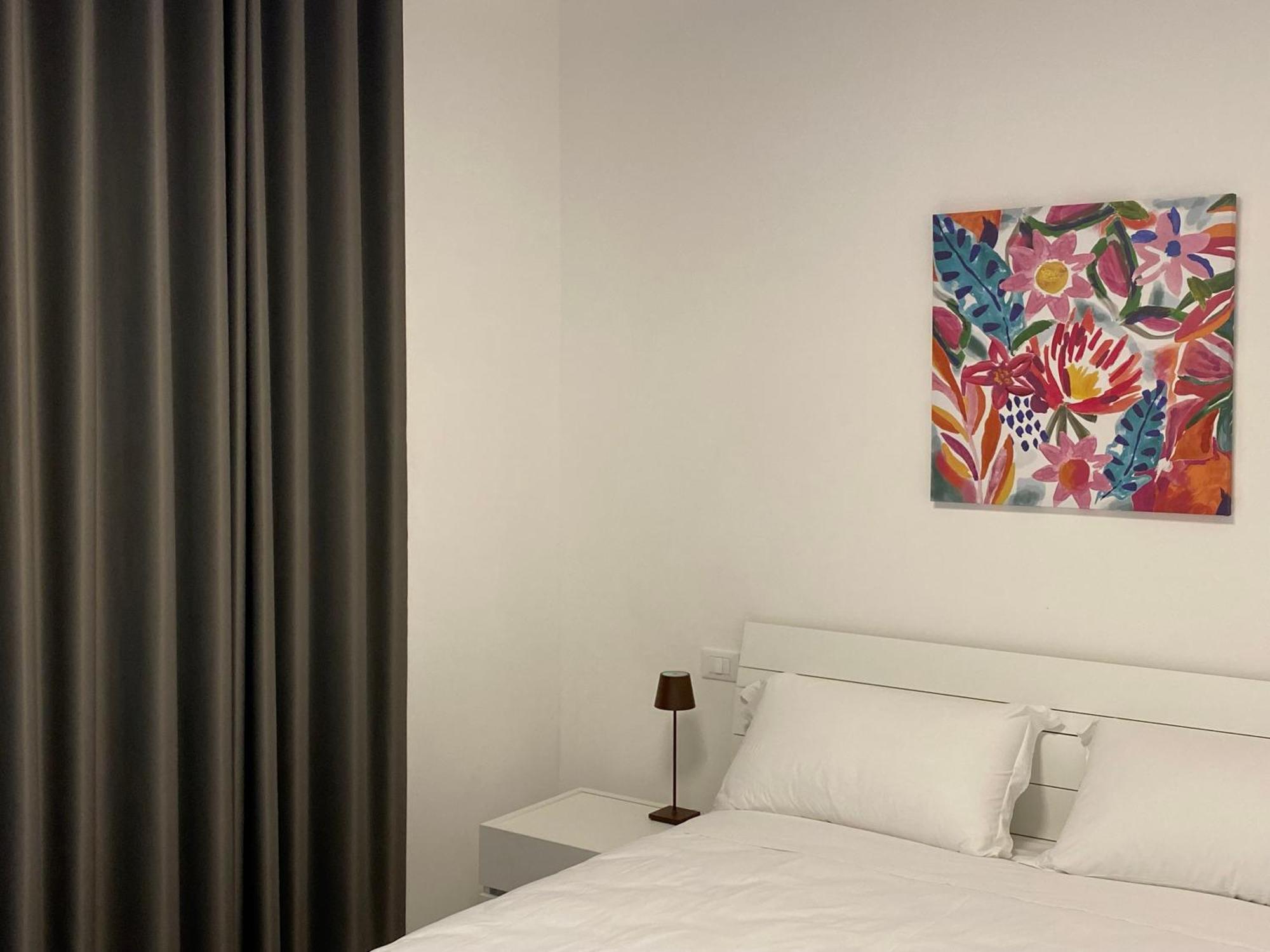 Sirmio Apartments - Darsena Stay Сирмионе Екстериор снимка