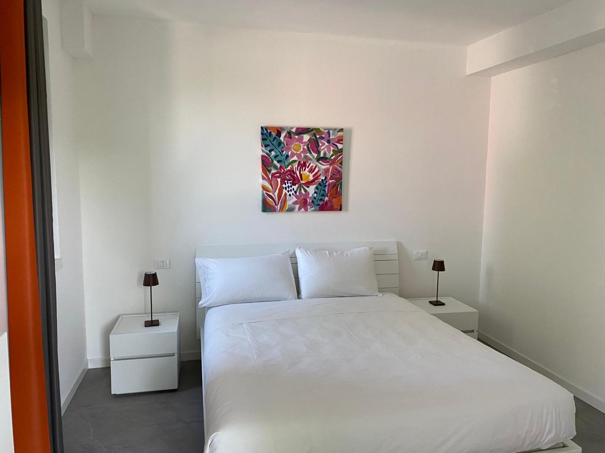 Sirmio Apartments - Darsena Stay Сирмионе Екстериор снимка